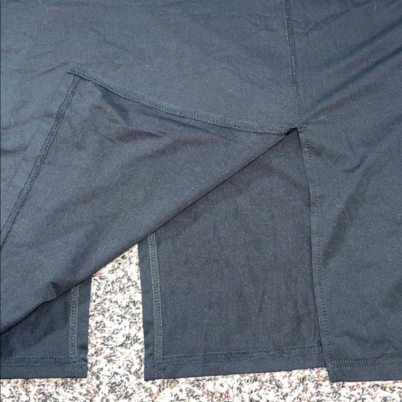 🆕 Miholl Split Hem Short Sleeved Woman’s Black Top Relaxed Fit Sz L | NWT - Picture 2 of 8